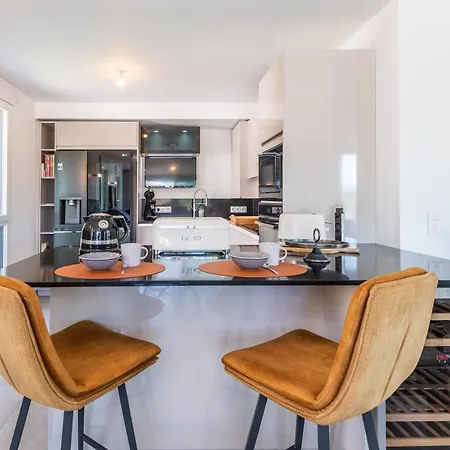 דירה Kandinsky Furnished Flat